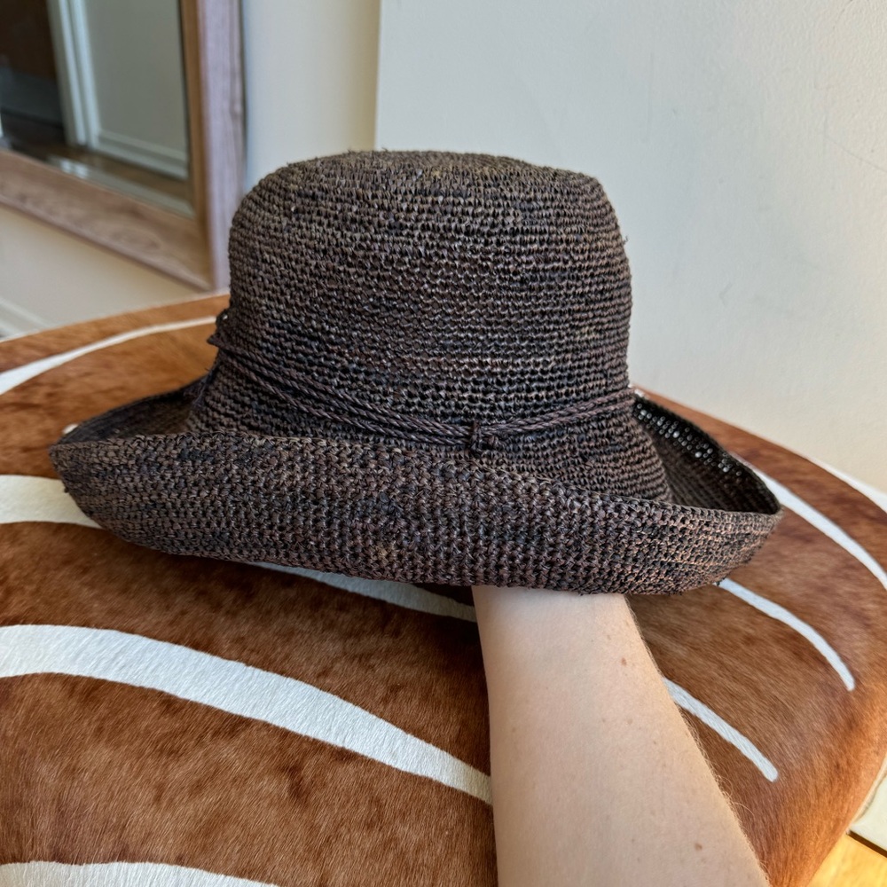 Helen Kaminski 12” Packable Raffia Provence Hat in Charcoal